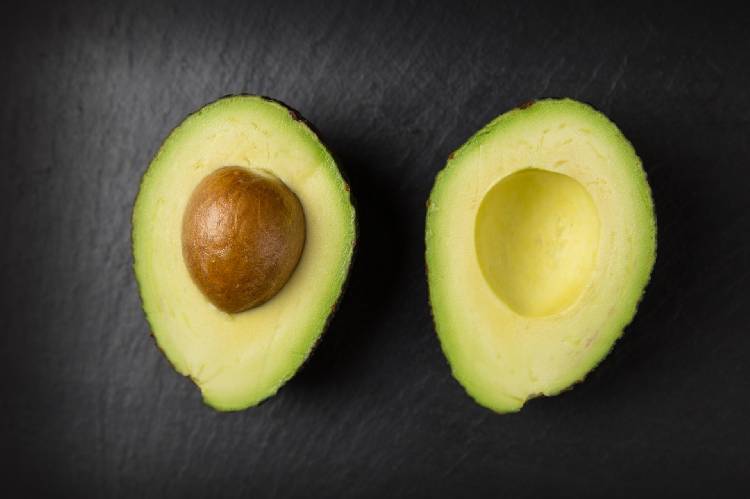 Как авокадо помогает при похудении
