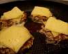 Домашний бургер с мясной котлетой и беконом - рецепт с фото, рецепт приготовления в домашних условиях