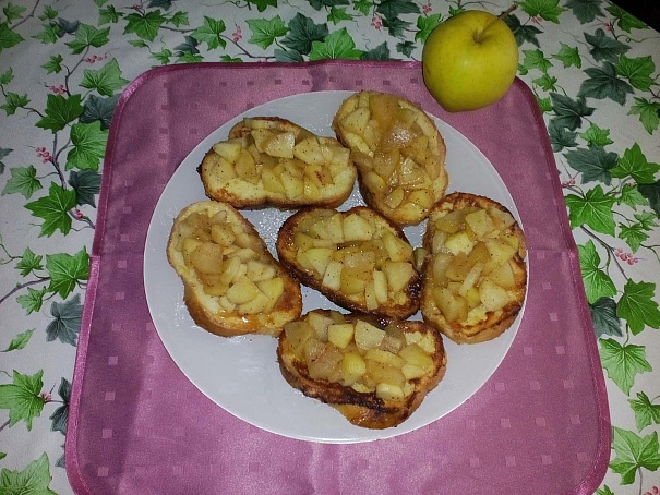 Французские тосты с яблоками, ahаywepcrbt njcns c z,kjrаvb