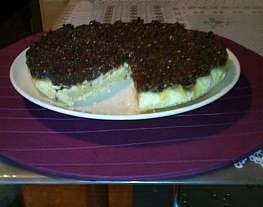 Чизкейк с плавленым сливочным сыром и шоколадной пастой с кешью и фундуком