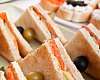 Легкие сэндвичи с авокадо и копченым лососем - рецепт с фото, рецепт приготовления в домашних условиях