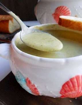 Крем-суп из брокколи и картофеля