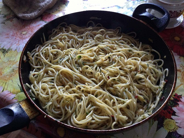 Спагетти с чесноком и маслом, cgаutnnb c xtcyjrjv b vаckjv