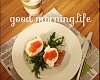 Яйца пашот на тостах с красной икрой и рукколой - рецепт с фото, рецепт приготовления в домашних условиях